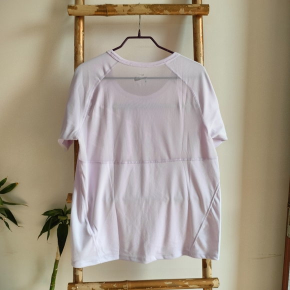 Nike Original Lavender T-Shirt - Picture 9 of 15